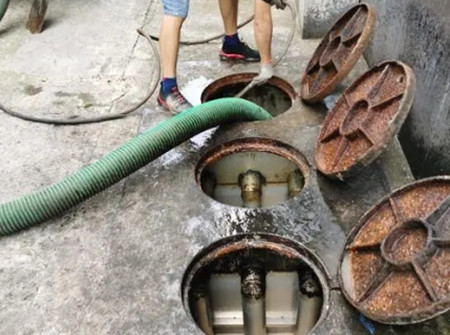 乌烈镇哪里有高压清洗管道，化粪池清理及抽粪车